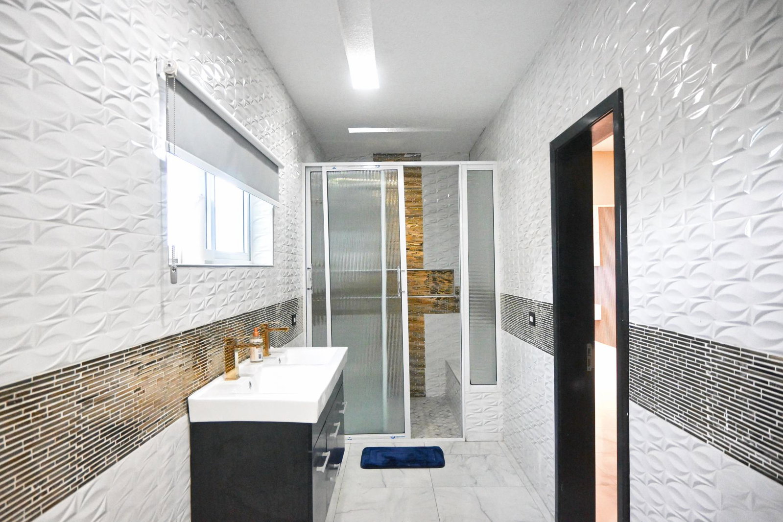 Fourth image of 202 Tom Cringle Drive in Red Hills, St. Andrew, Jamaica - property is For Rent