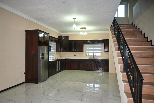 Fifth image of 202 Tom Cringle Drive in Red Hills, St. Andrew, Jamaica - property is For Rent