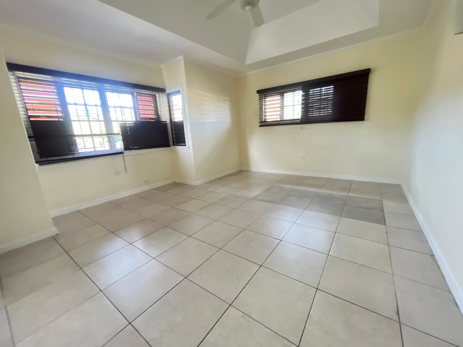 Luxury-Executive-Townhouse-for-Rent-at-Coco-Palms-St.-Andrew-Jamaica Fifteenth image of 8-11 Waterworks Road in Kingston 8, St. Andrew, Jamaica - property is For Rent