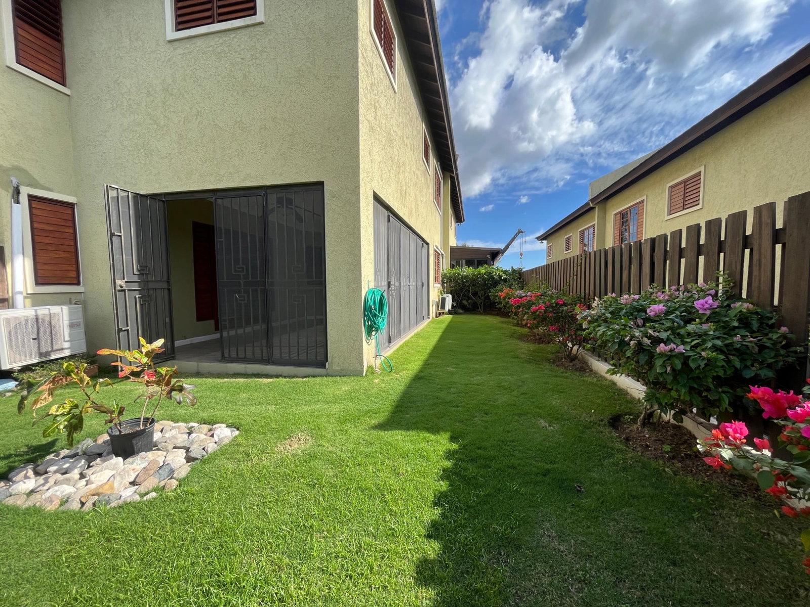 Luxury-Executive-Townhouse-for-Rent-at-Coco-Palms-St.-Andrew-Jamaica Fourth image of 8-11 Waterworks Road in Kingston 8, St. Andrew, Jamaica - property is For Rent