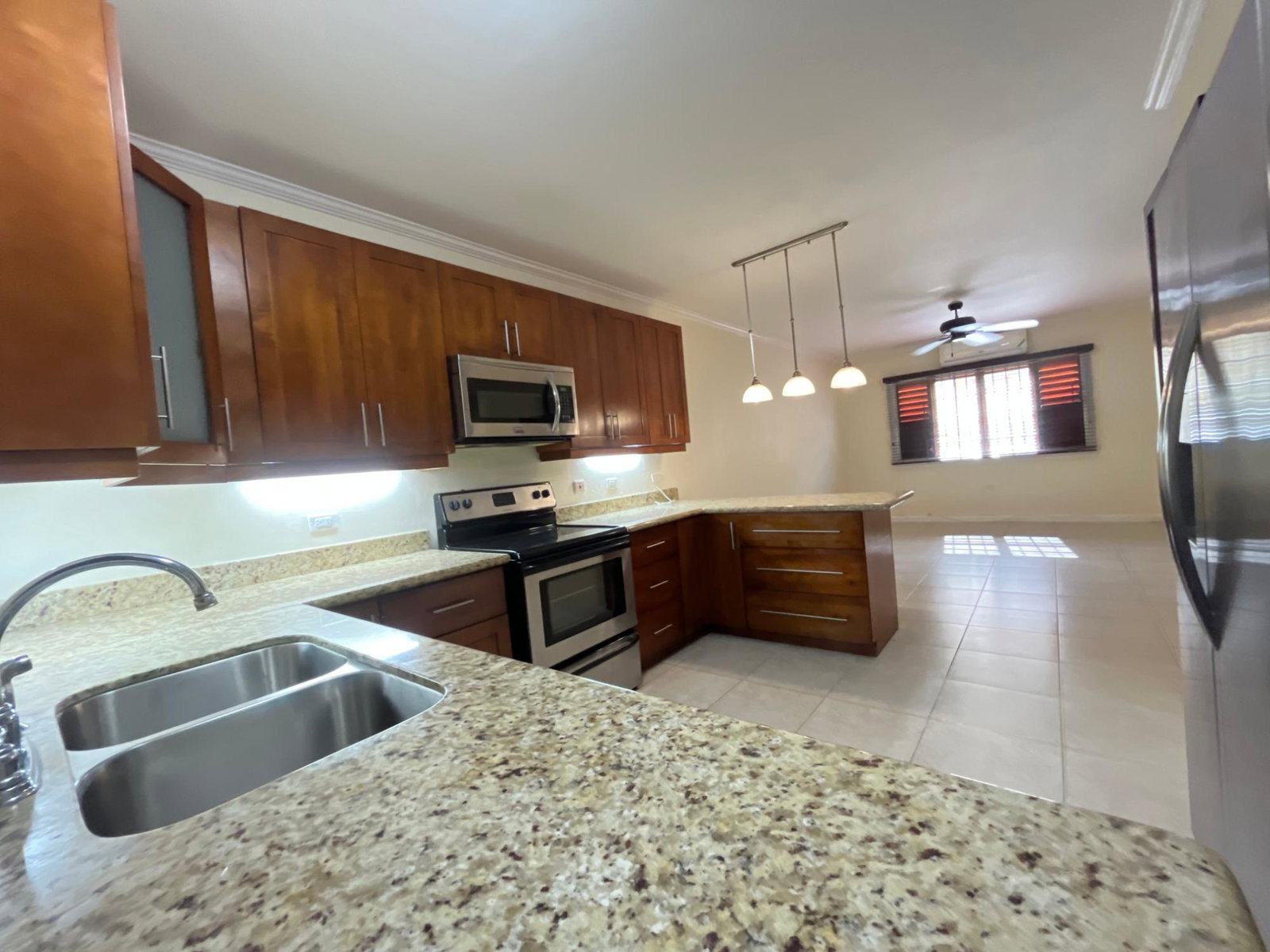 Luxury-Executive-Townhouse-for-Rent-at-Coco-Palms-St.-Andrew-Jamaica Eighth image of 8-11 Waterworks Road in Kingston 8, St. Andrew, Jamaica - property is For Rent