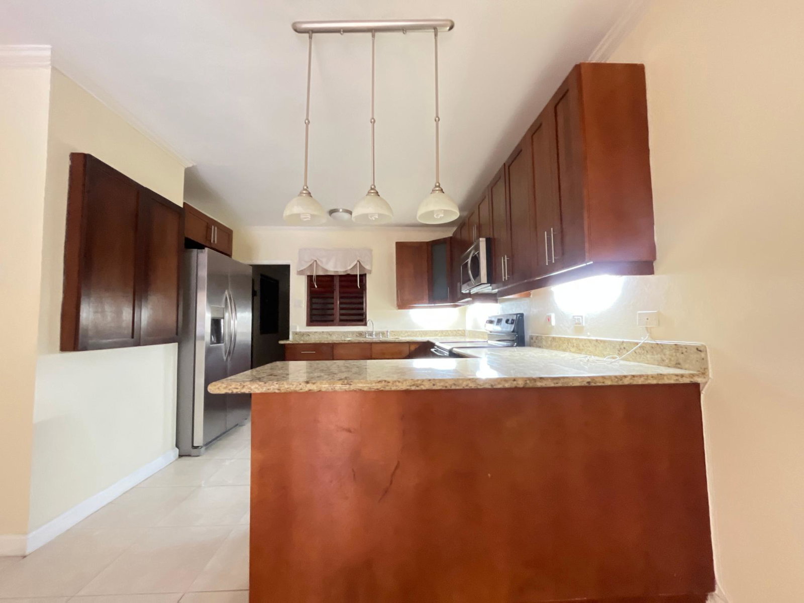 Luxury-Executive-Townhouse-for-Rent-at-Coco-Palms-St.-Andrew-Jamaica Ninth image of 8-11 Waterworks Road in Kingston 8, St. Andrew, Jamaica - property is For Rent