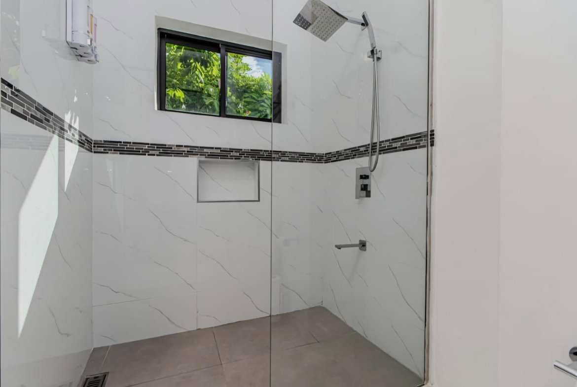 Eleventh image of 3-14-16 Hamilton Terrace, Kingsto in Kingston 6, St. Andrew, Jamaica - property is For Rent