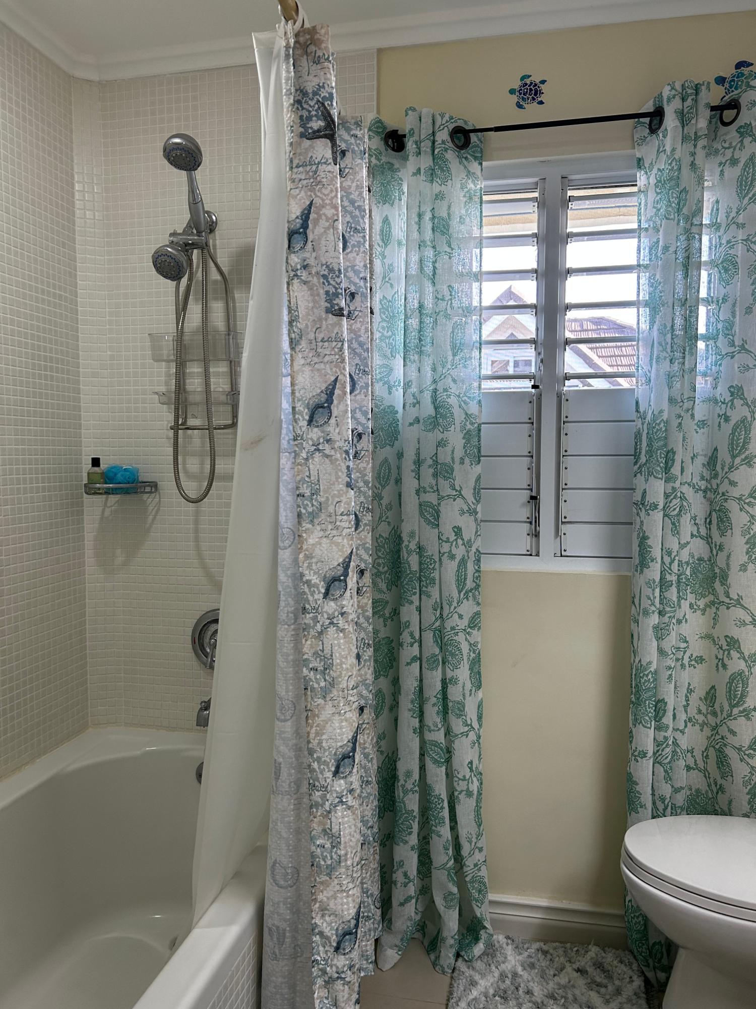 Seventeenth image of 814 Seagrape in Richmond, St. Ann, Jamaica - property is For Rent