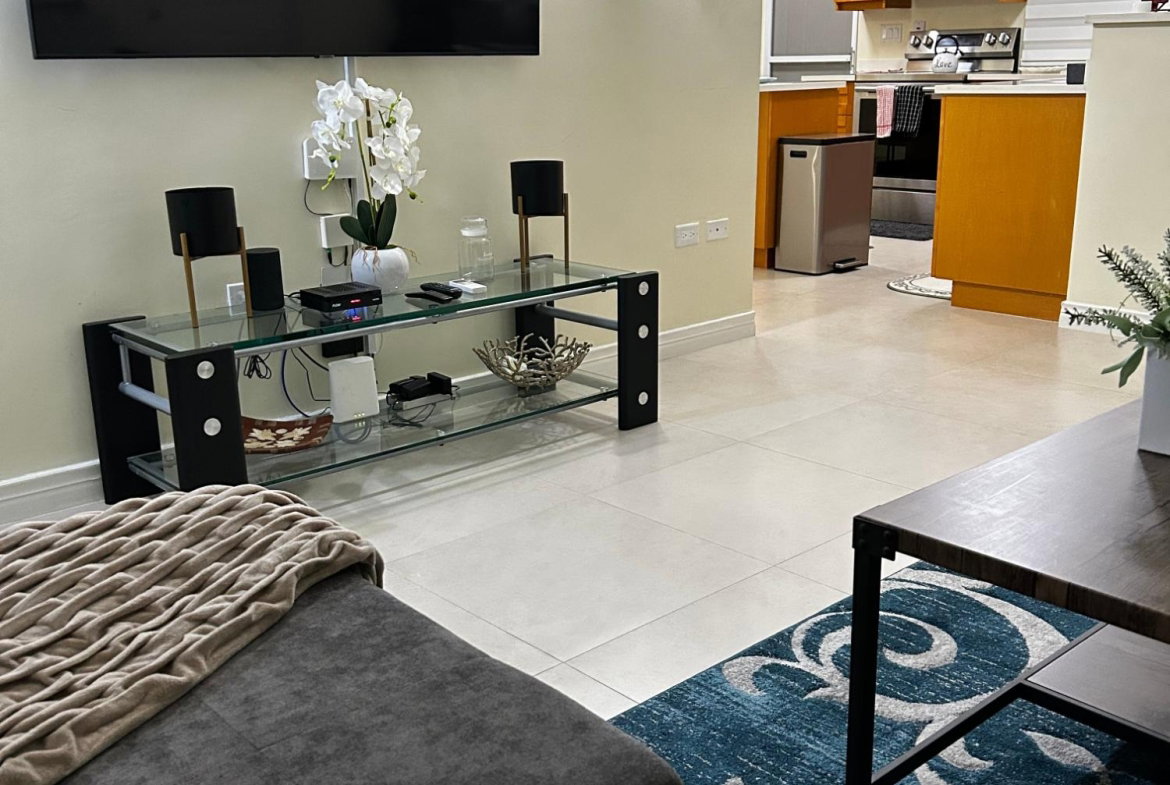 Fourth image of 814 Seagrape in Richmond, St. Ann, Jamaica - property is For Rent