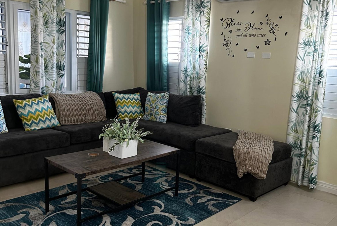 Sixth image of 814 Seagrape in Richmond, St. Ann, Jamaica - property is For Rent