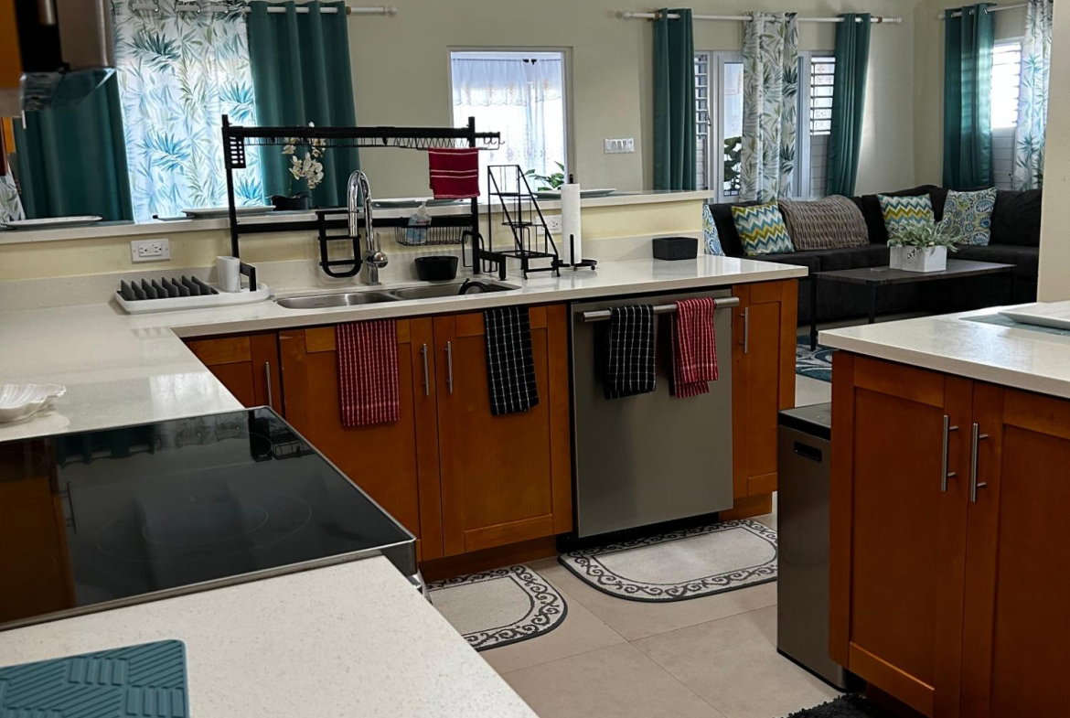 Ninth image of 814 Seagrape in Richmond, St. Ann, Jamaica - property is For Rent