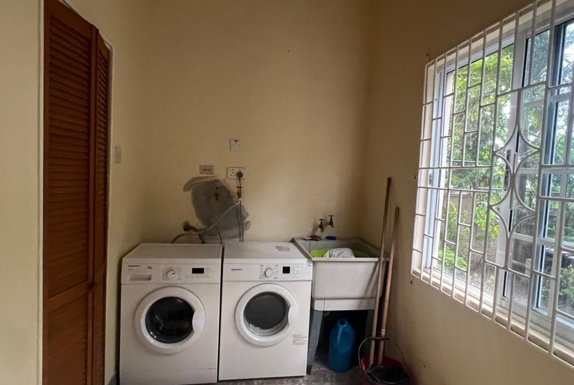 Eleventh image of 115 Victor Avenue, Inglewood in May Pen, Clarendon, Jamaica - property is For Sale