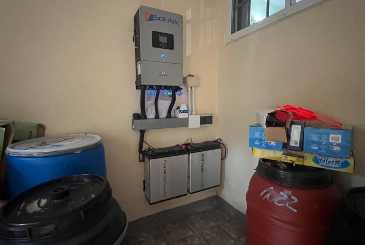 Tenth image of 115 Victor Avenue, Inglewood in May Pen, Clarendon, Jamaica - property is For Sale