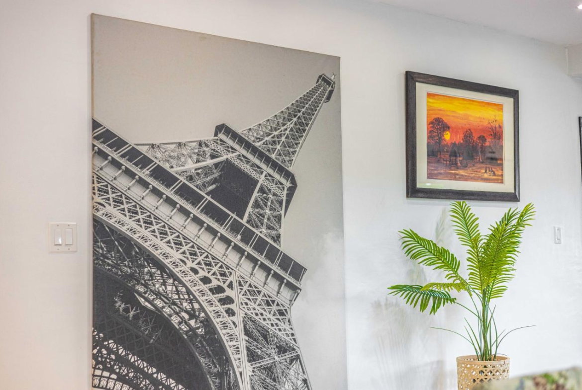 Seventh image of Miramar in Spring Garden, St. James, Jamaica - property is For Rent