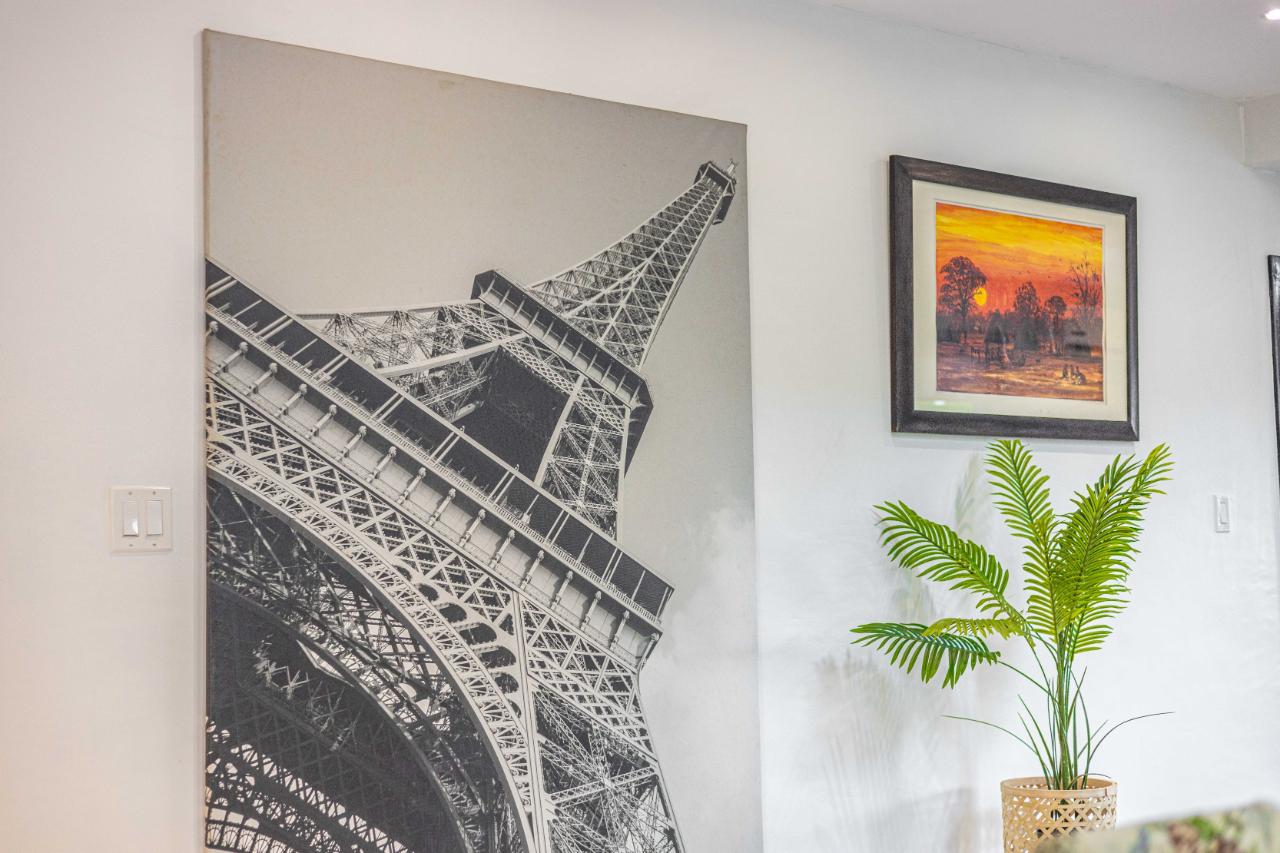 Seventh image of Miramar in Spring Garden, St. James, Jamaica - property is For Rent