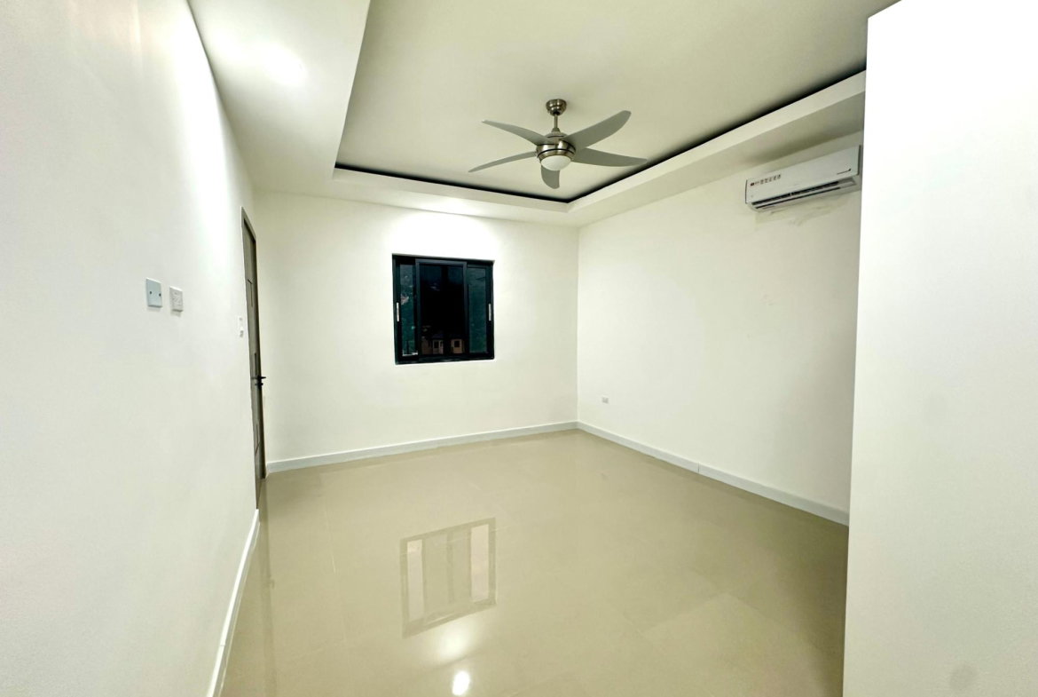 Twenty-Second image of 90- Ocho Rios Country Club in Ocho Rios, St. Ann, Jamaica - property is For Rent