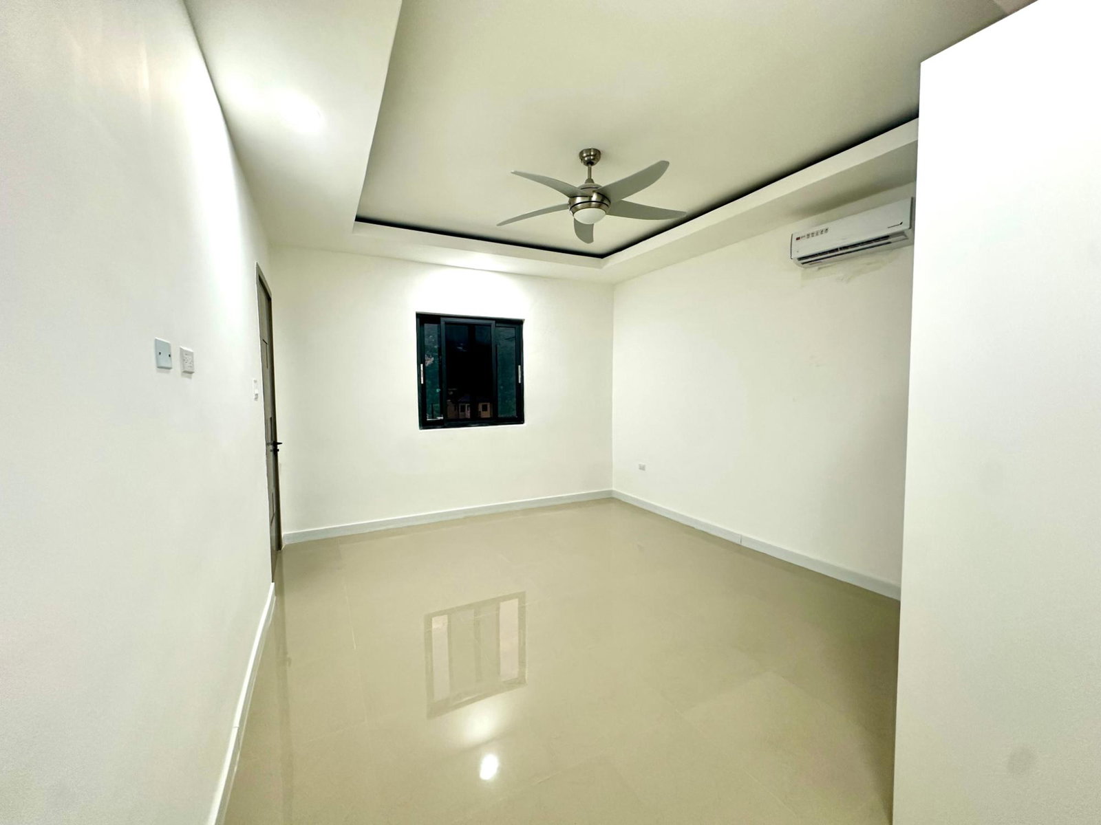 Twenty-Second image of 90- Ocho Rios Country Club in Ocho Rios, St. Ann, Jamaica - property is For Rent