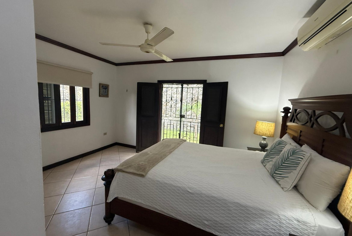 Thirteenth image of B1-18 Jacks Hill Road in Kingston 6, St. Andrew, Jamaica - property is For Rent
