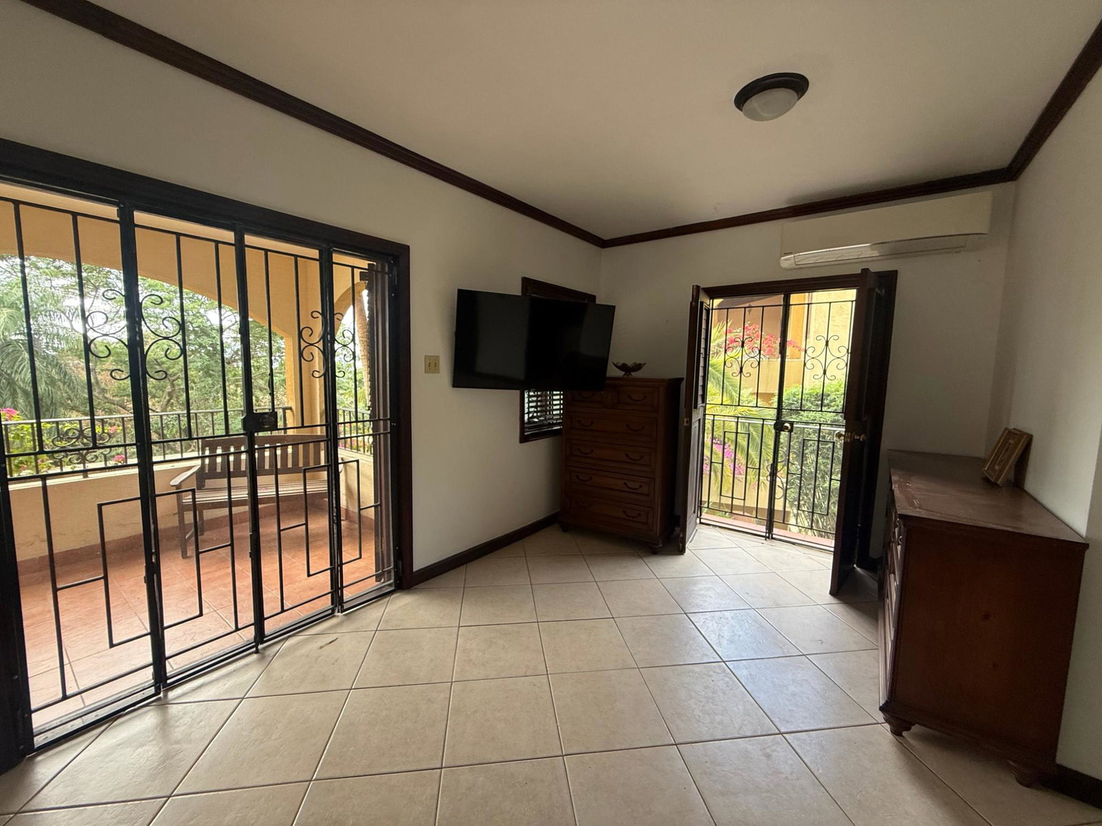 Fourteenth image of B1-18 Jacks Hill Road in Kingston 6, St. Andrew, Jamaica - property is For Rent