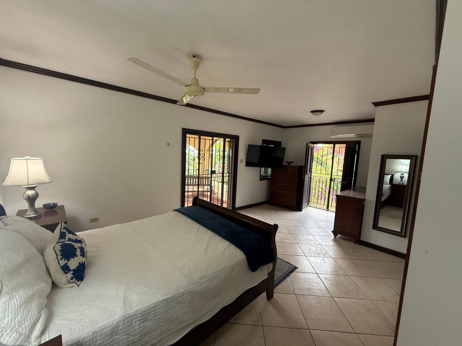 Sixteenth image of B1-18 Jacks Hill Road in Kingston 6, St. Andrew, Jamaica - property is For Rent