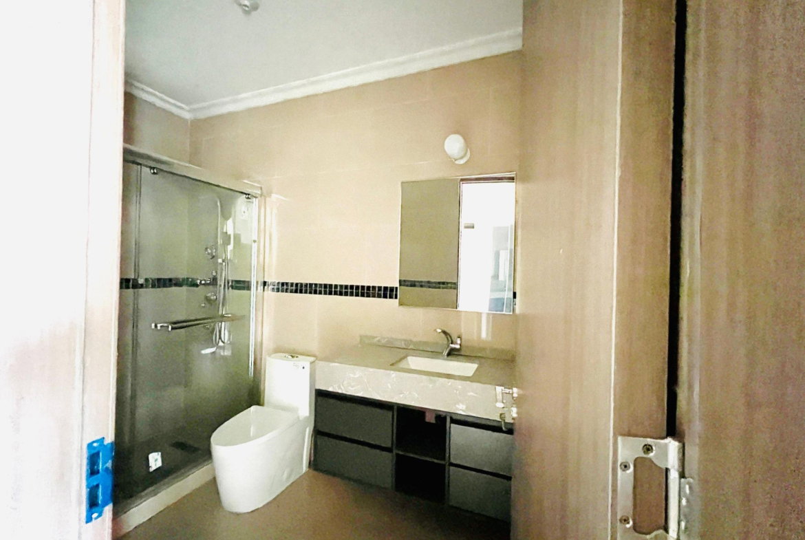 Fourteenth image of 20-6 Wellington Drive in Kingston 6, St. Andrew, Jamaica - property is For Rent