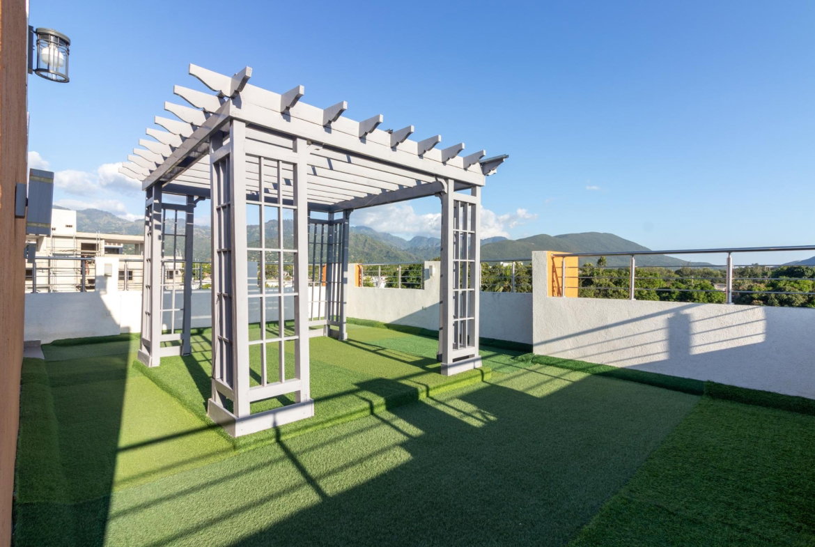 Twenty-Sixth image of 18-6 Wellington Drive in Kingston 6, St. Andrew, Jamaica - property is For Rent