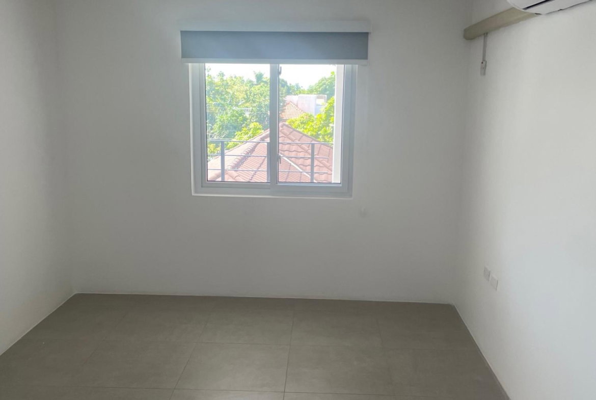 Sixth image of D5-67 Shortwood Rd, Kgn 8 in Kingston 8, St. Andrew, Jamaica - property is For Rent