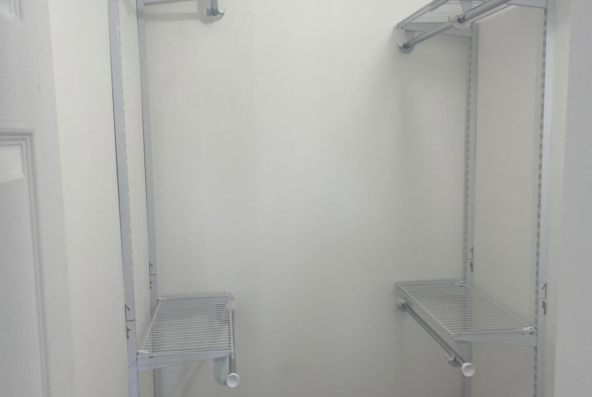 Seventh image of D5-67 Shortwood Rd, Kgn 8 in Kingston 8, St. Andrew, Jamaica - property is For Rent