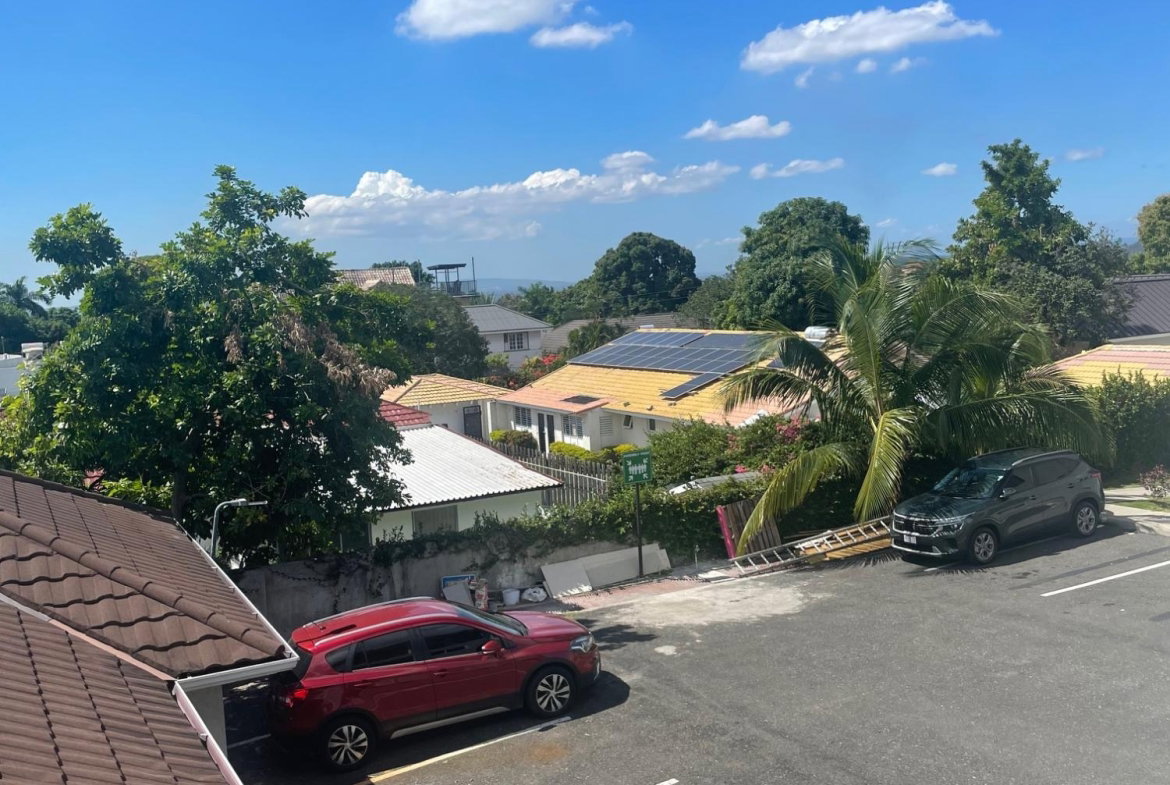 Tenth image of D5-67 Shortwood Rd, Kgn 8 in Kingston 8, St. Andrew, Jamaica - property is For Rent