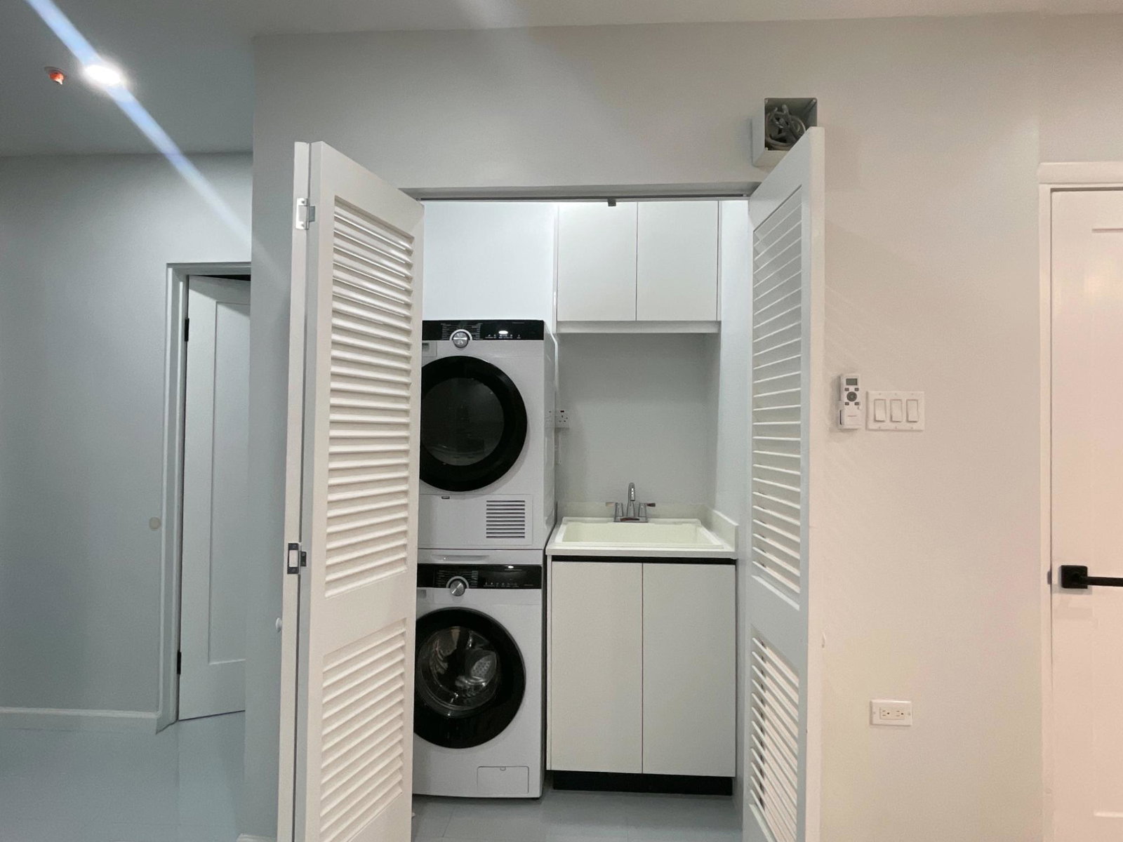 Eleventh image of Dulwich Drive in Kingston 8, St. Andrew, Jamaica - property is For Rent