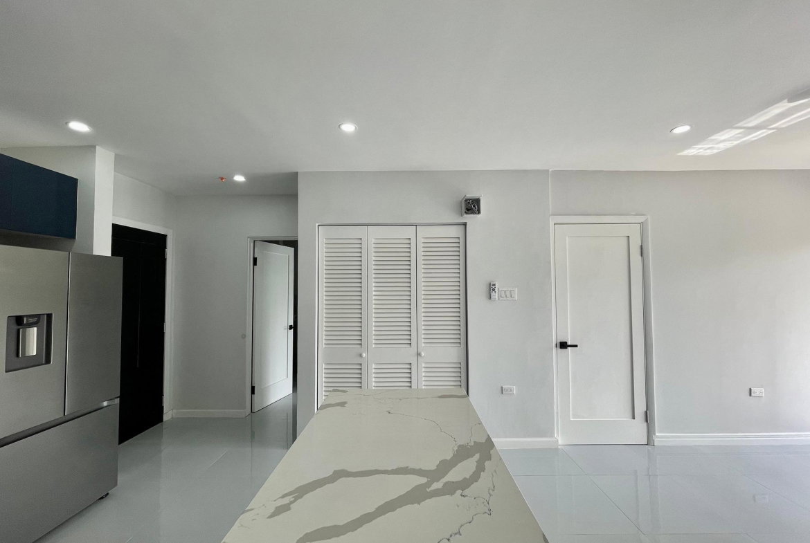 Tenth image of Dulwich Drive in Kingston 8, St. Andrew, Jamaica - property is For Rent