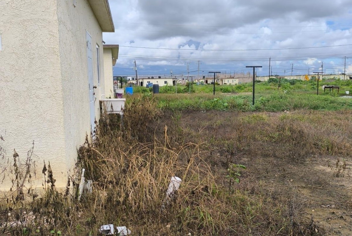 Ninth image of Lot 803 Catherine Estate, Phase 4 in Spanish Town, St. Catherine, Jamaica - property is For Rent