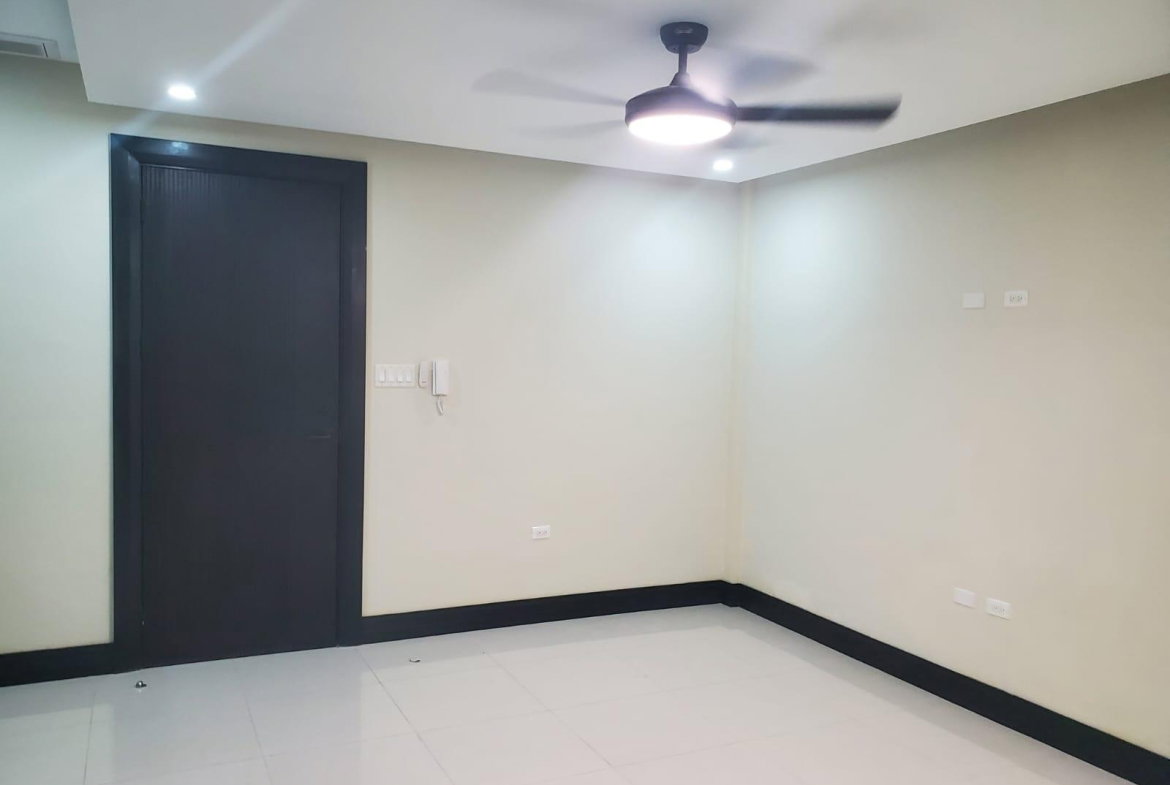 Seventeenth image of 24-41 Paddington Terrace in Kingston 6, St. Andrew, Jamaica - property is For Rent