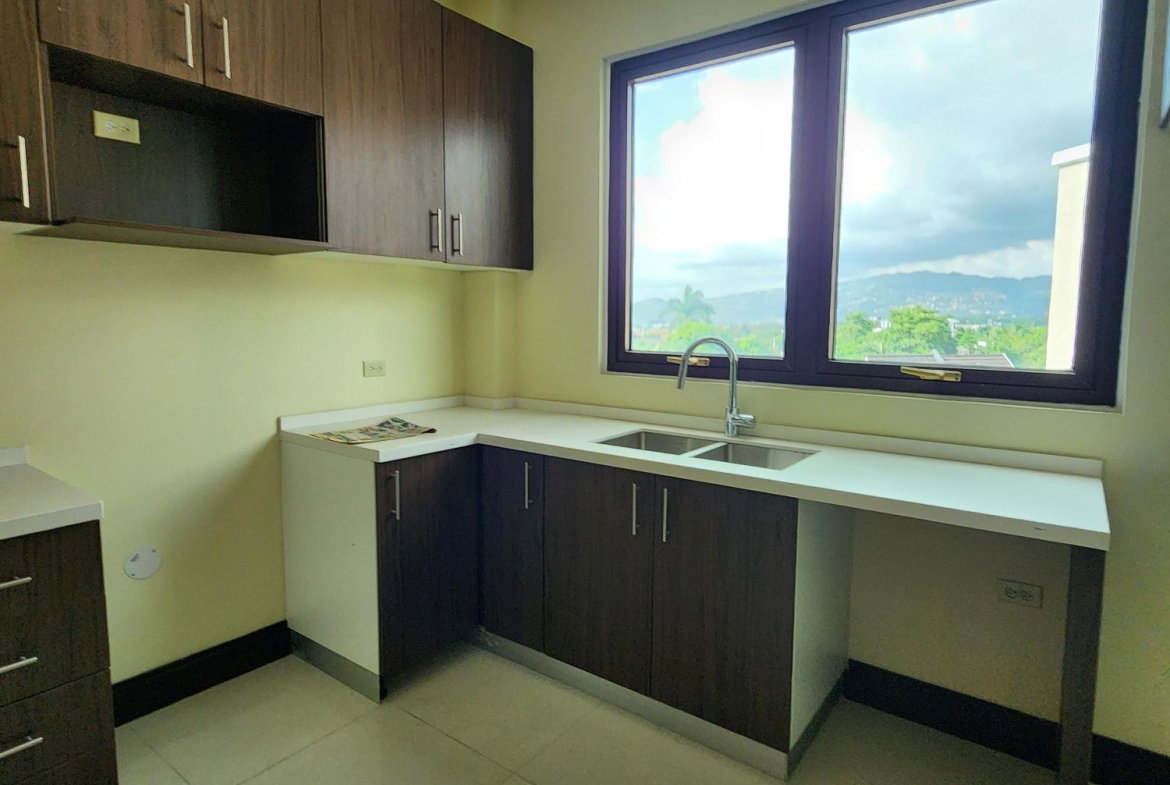 Seventeenth image of 26-41 Paddington Terrace in Kingston 6, St. Andrew, Jamaica - property is For Rent