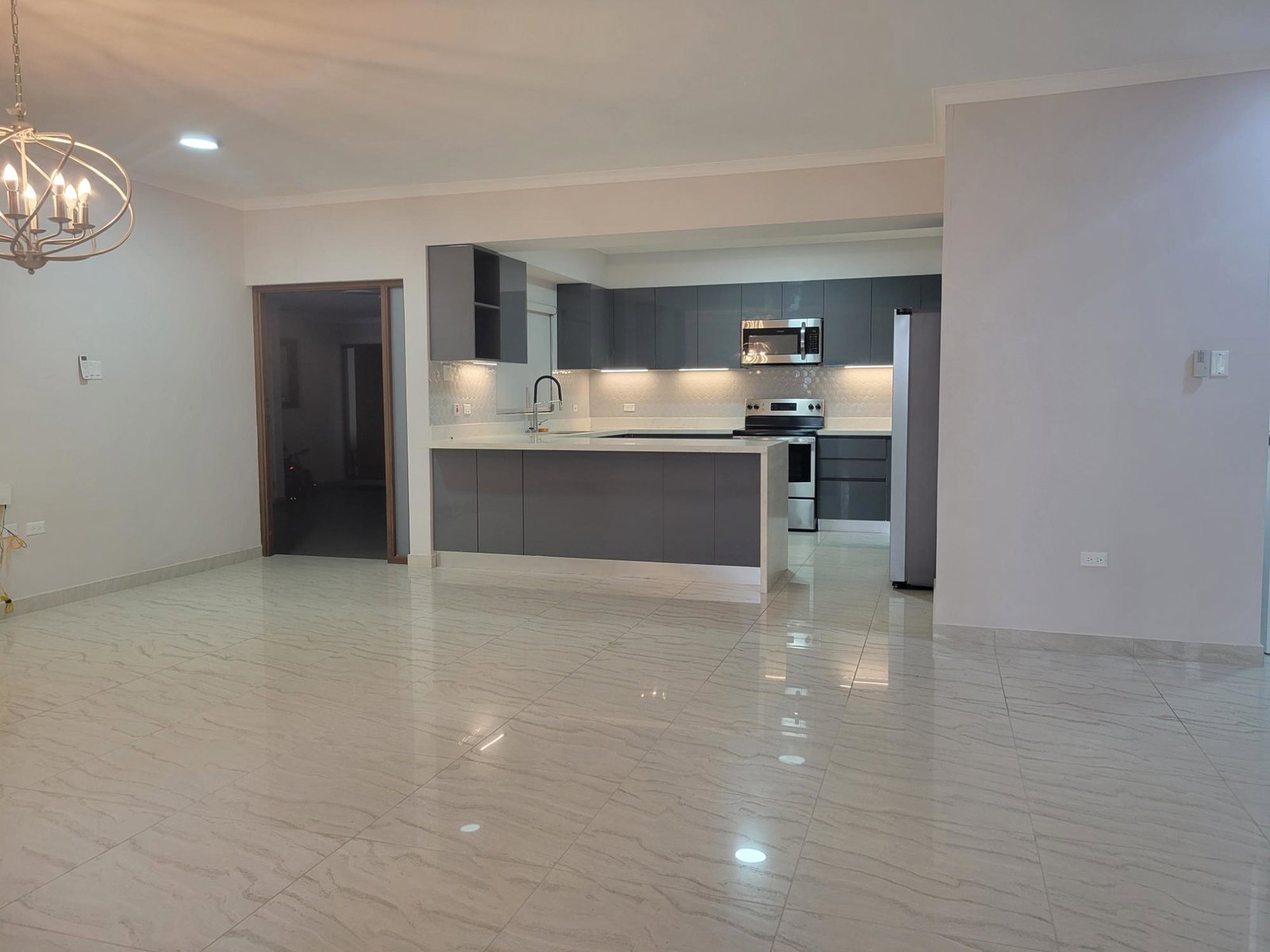 Seventeenth image of 42c-1a Tavistock Terrace in Kingston 6, St. Andrew, Jamaica - property is For Rent