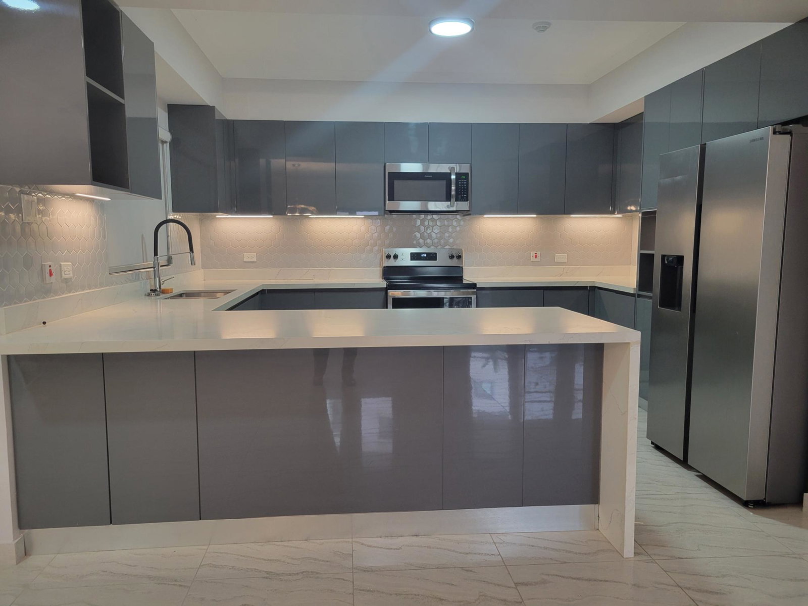 Sixth image of 42c-1a Tavistock Terrace in Kingston 6, St. Andrew, Jamaica - property is For Rent