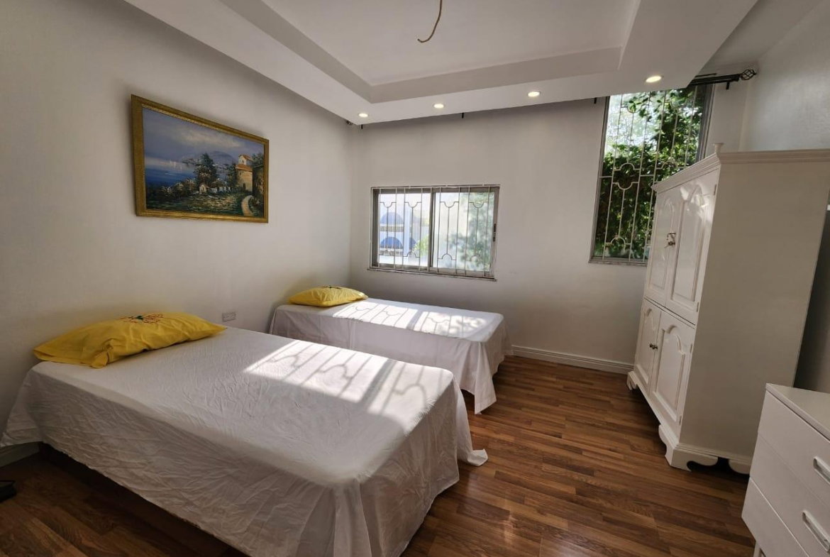 Twelfth image of 2d-17 Kingsway in Kingston 10, St. Andrew, Jamaica - property is For Rent