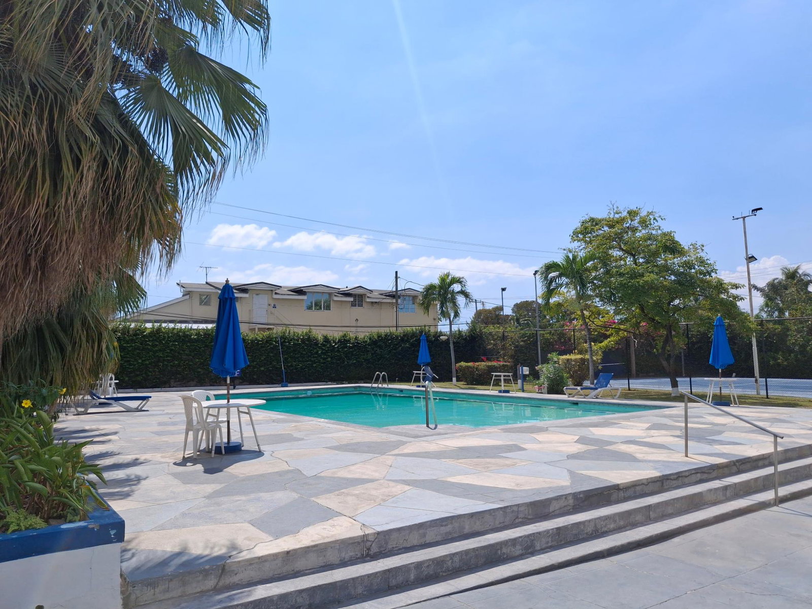 Fifteenth image of 2d-17 Kingsway in Kingston 10, St. Andrew, Jamaica - property is For Rent