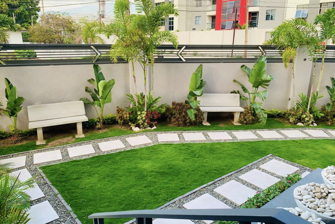 Eleventh image of 204-28 Waterloo Avenue in Kingston 10, St. Andrew, Jamaica - property is For Rent