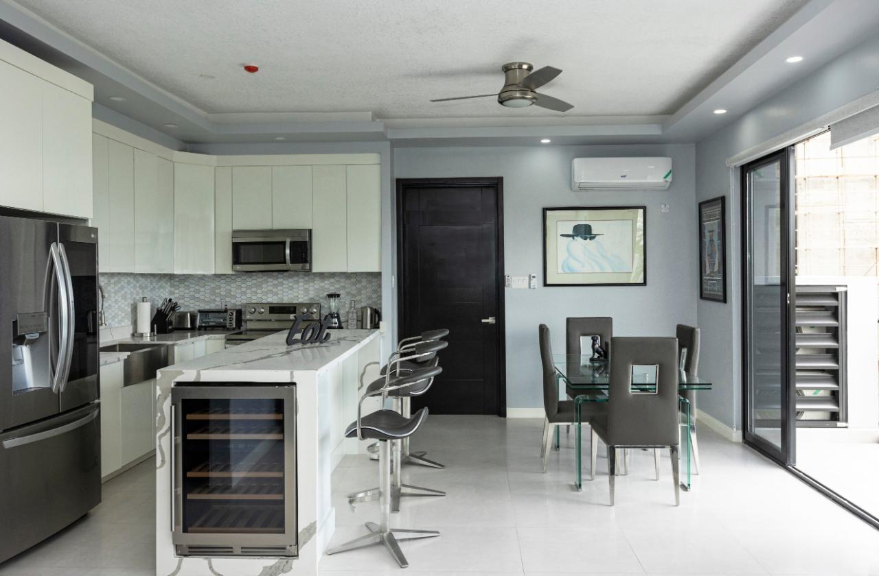 Sixth image of 403-28 Waterloo Avenue in Kingston 10, St. Andrew, Jamaica - property is For Rent