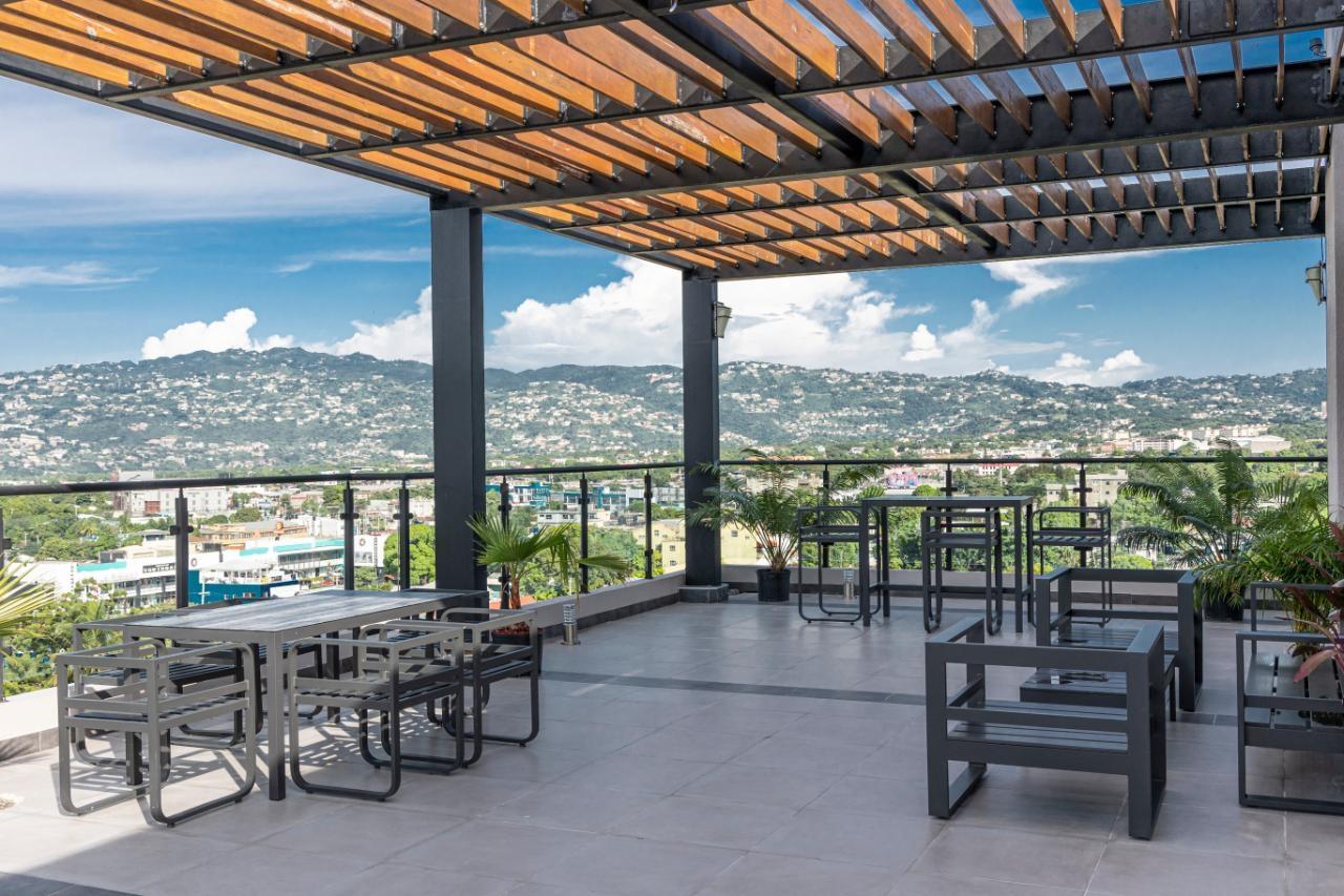 Eighth image of 403-28 Waterloo Avenue in Kingston 10, St. Andrew, Jamaica - property is For Rent