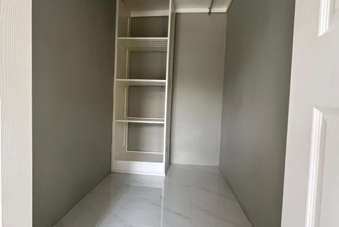 Seventeenth image of 17a Elmwood Terrace in Red Hills, St. Andrew, Jamaica - property is For Rent