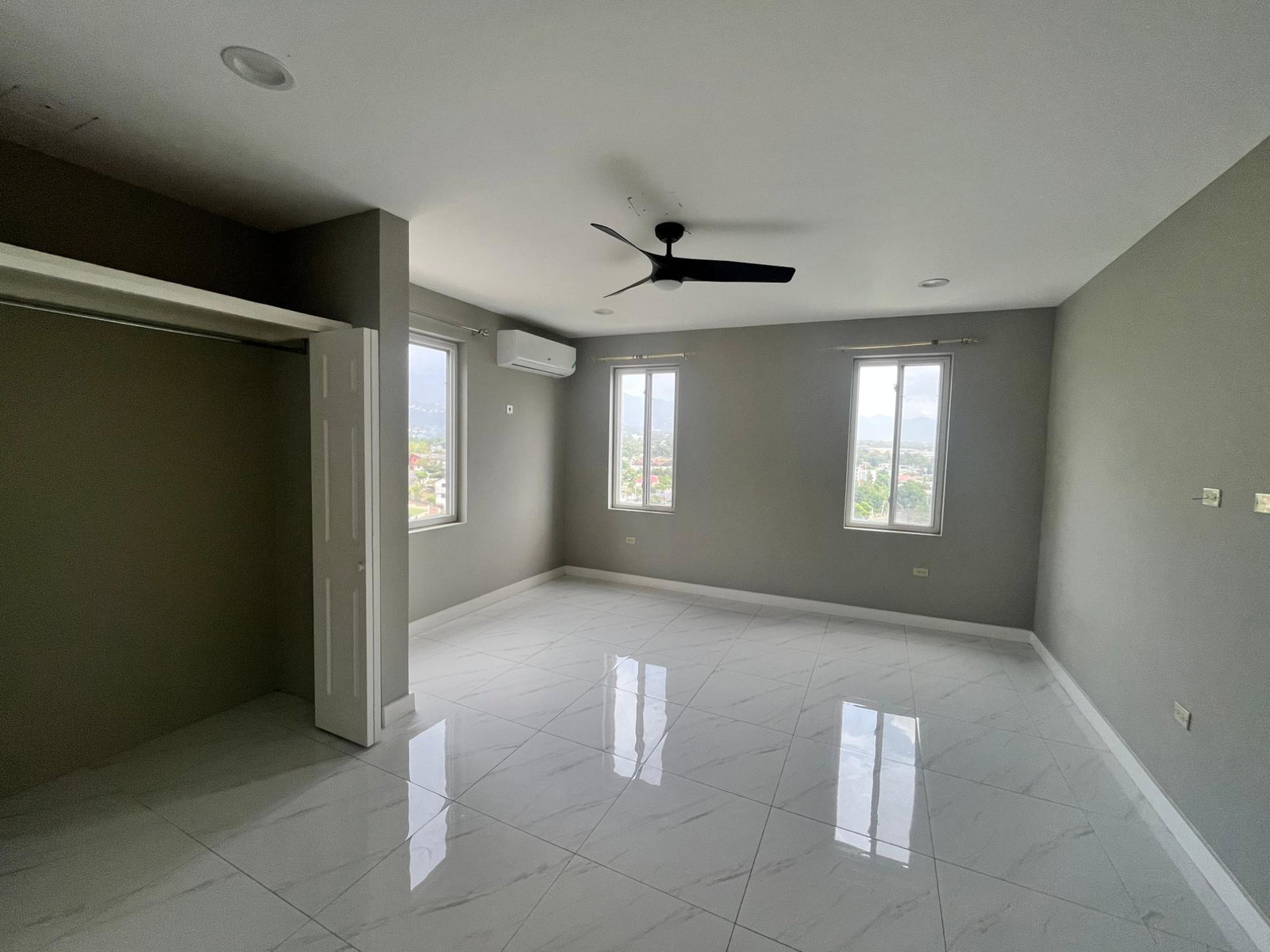 Nineteenth image of 17a Elmwood Terrace in Red Hills, St. Andrew, Jamaica - property is For Rent