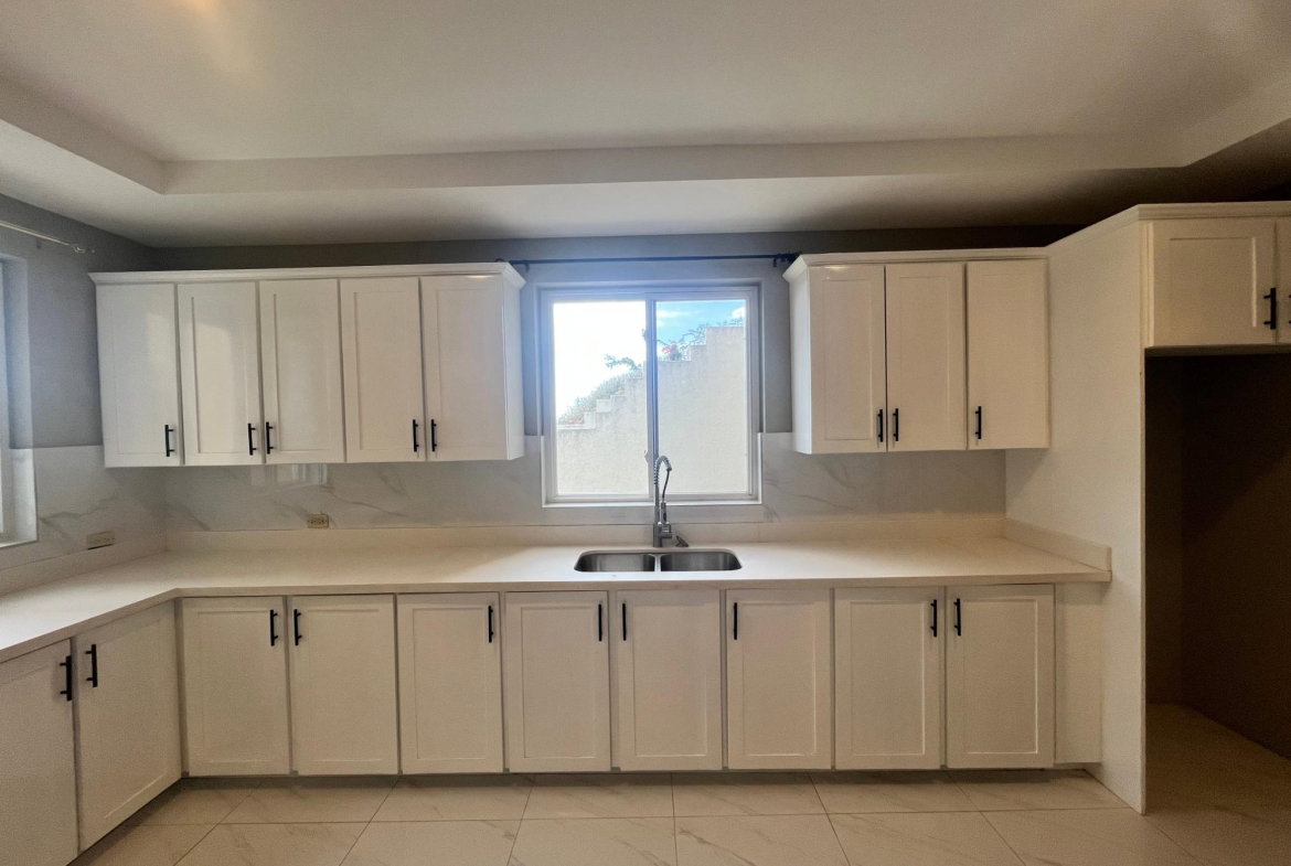 Third image of 17a Elmwood Terrace in Red Hills, St. Andrew, Jamaica - property is For Rent
