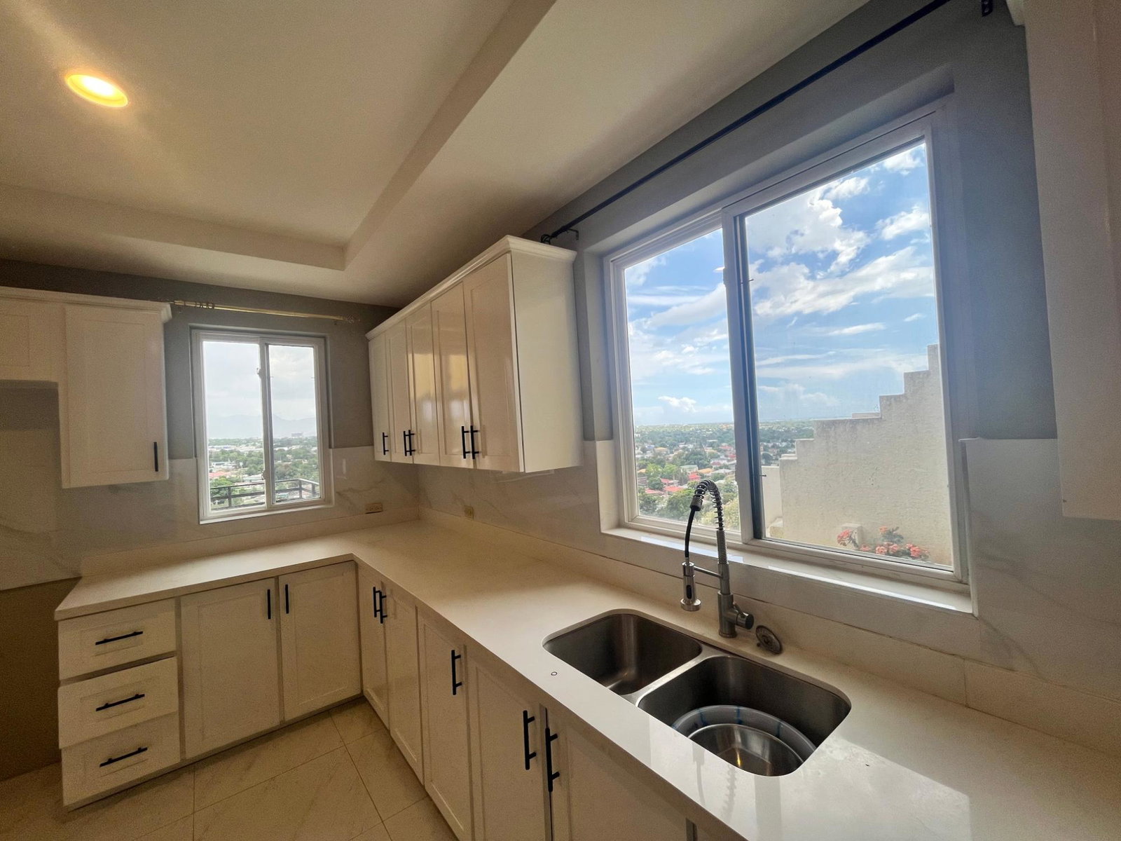 Fifth image of 17a Elmwood Terrace in Red Hills, St. Andrew, Jamaica - property is For Rent