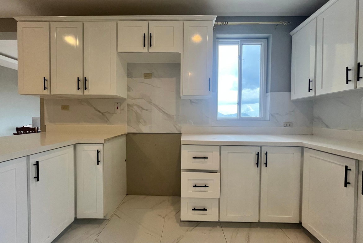 Sixth image of 17a Elmwood Terrace in Red Hills, St. Andrew, Jamaica - property is For Rent