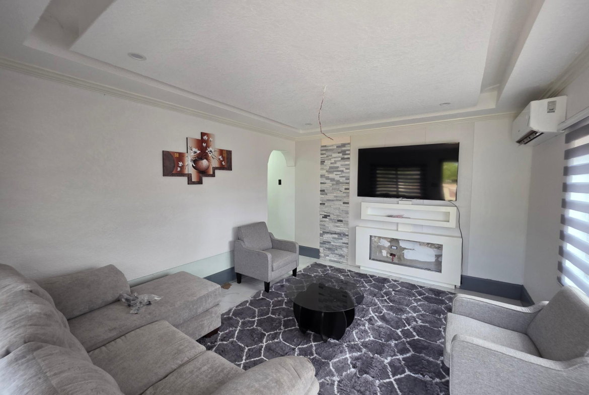 Second image of 56 Grange Pen in Lilliput, St. James, Jamaica - property is For Rent