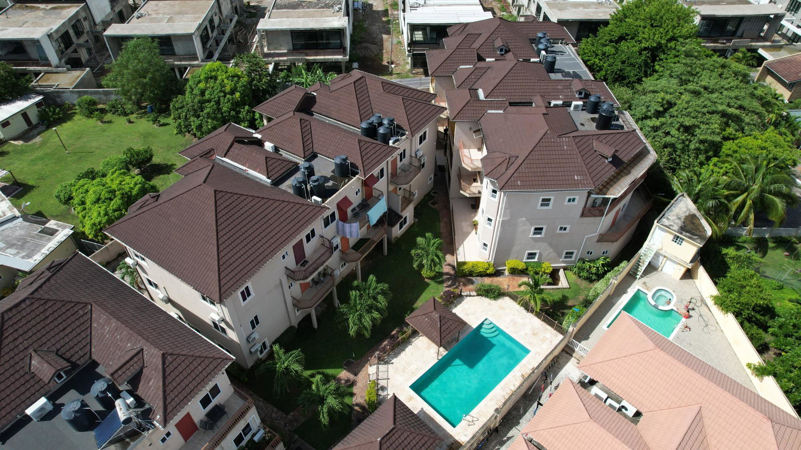Thirteenth image of 28 Block D-7 Ottawa Ave in Kingston 6, St. Andrew, Jamaica - property is For Rent
