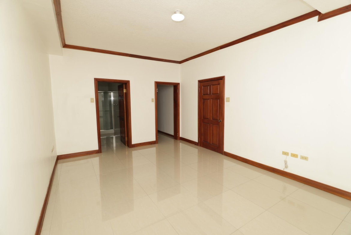 Fourth image of 28 Block D-7 Ottawa Ave in Kingston 6, St. Andrew, Jamaica - property is For Rent
