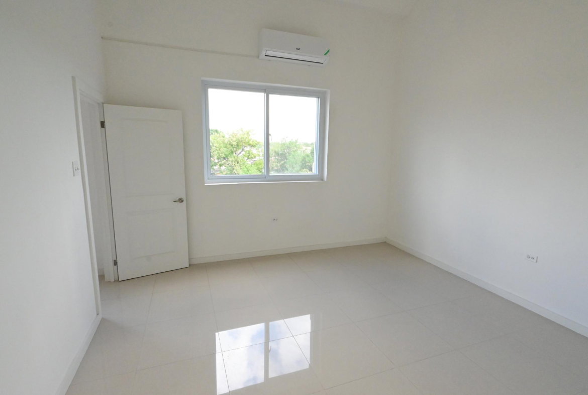 Tenth image of 13-15 Three Oaks Road in Kingston 20, St. Andrew, Jamaica - property is For Rent