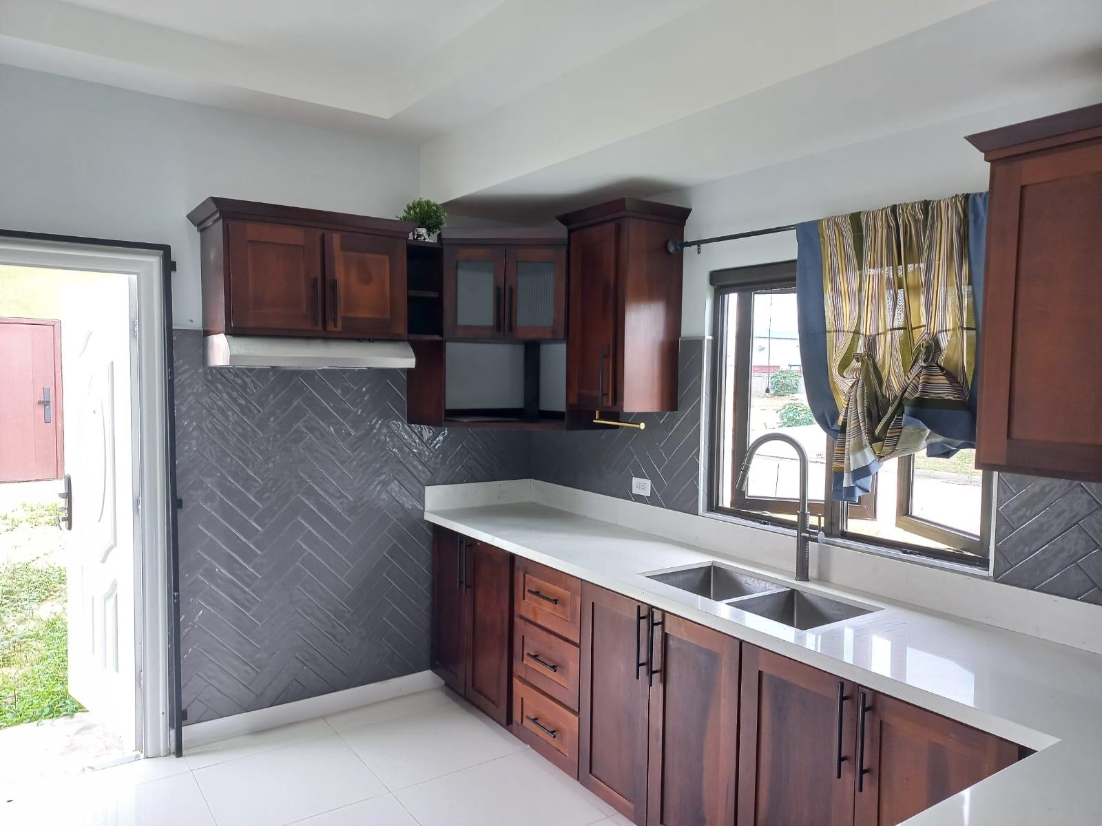 Modern-2-Bedroom-Bungalow-for-Rent-in-Oak-Estates-Portmore-St.-Catherine Twelfth image of 325 Oak Estates in Portmore Pines, St. Catherine, Jamaica - property is For Rent