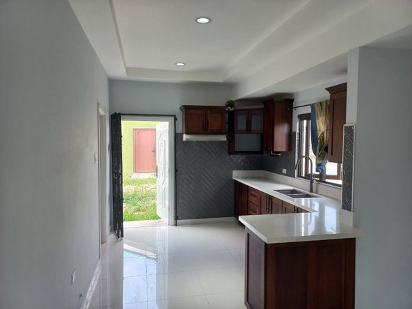 Thirteenth image of 325 Oak Estates in Portmore Pines, St. Catherine, Jamaica - property is For Rent