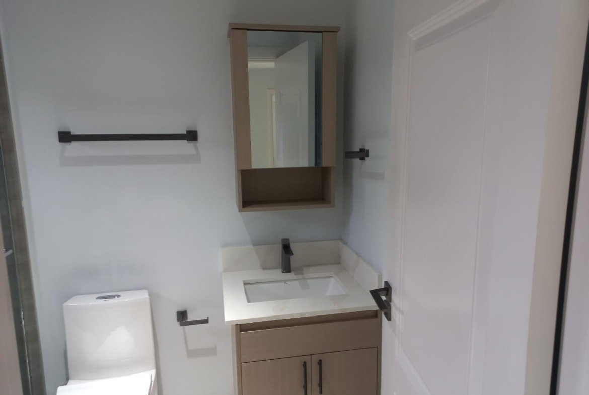 Seventeenth image of 325 Oak Estates in Portmore Pines, St. Catherine, Jamaica - property is For Rent