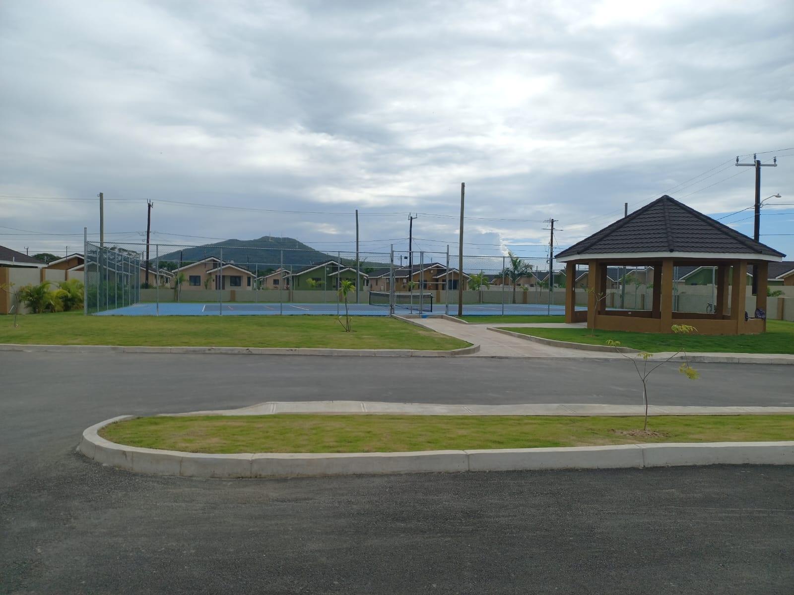 Modern-2-Bedroom-Bungalow-for-Rent-in-Oak-Estates-Portmore-St.-Catherine Twentieth image of 325 Oak Estates in Portmore Pines, St. Catherine, Jamaica - property is For Rent